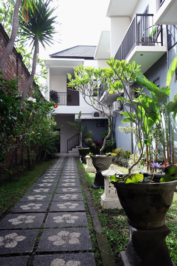 Cameng Homestay Denpasar Exterior foto