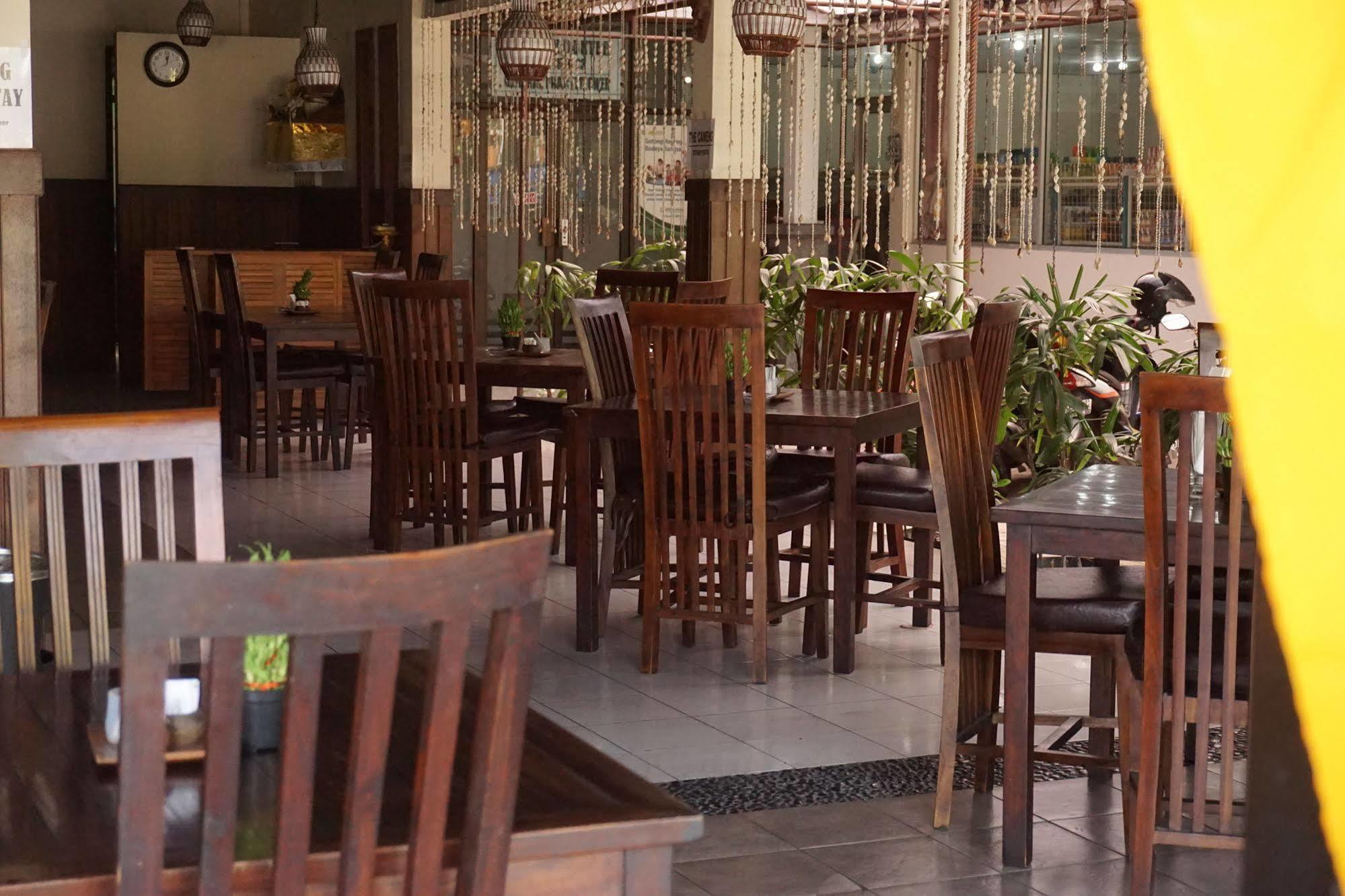 Cameng Homestay Denpasar Exterior foto